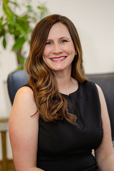 Shannon Pearson Headshot